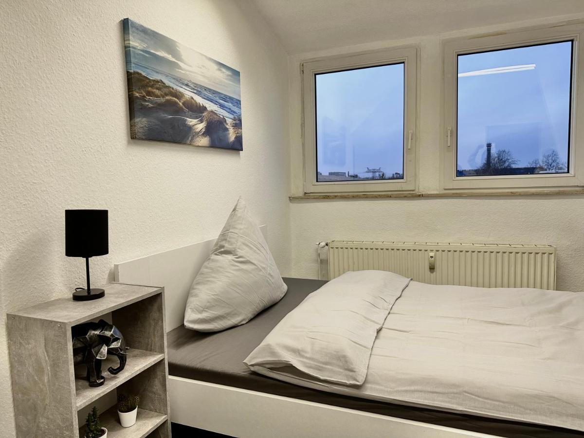 Ferienwohnung Flaming House Bitterfeld Buitenkant foto