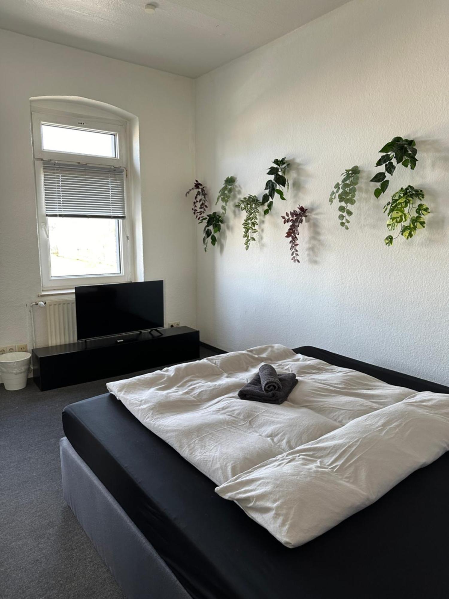 Ferienwohnung Flaming House Bitterfeld Buitenkant foto
