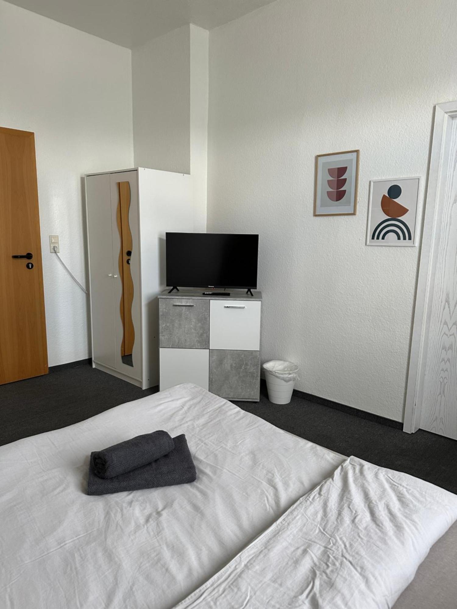 Ferienwohnung Flaming House Bitterfeld Buitenkant foto